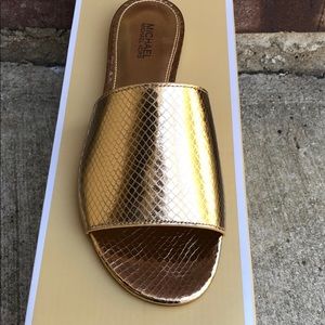 Michael Kors Shelly GoldLeather Slide Sandal